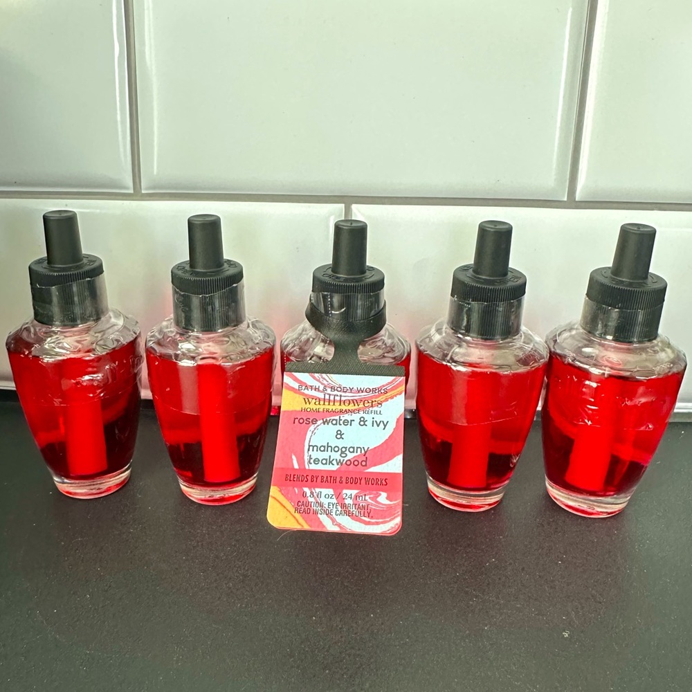 5 Rose Water & Ivy & Mahogany Teakwood Wallflower Refills